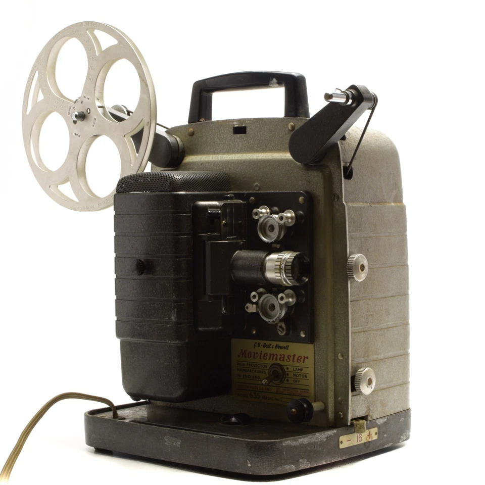 G. B. PROYECTOR DE PELÍCULA BELL & HOWELL MOVIEMASTER 635 8mm Foto 2 de 4