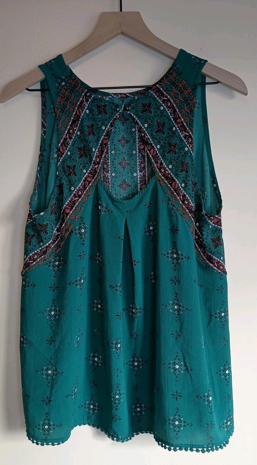 Xhilaration Boho Sleeveless Printed Top – Size XXL Versatile Layering Chic 