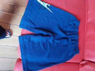 Nike shorts 12 13 years. worn once.