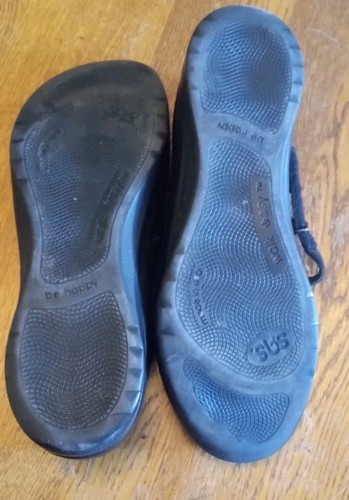 SAS Black Leather Mary Jane Shoes, Size 8N - Picture 6 of 10