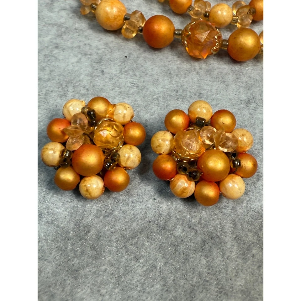Juego de pendientes de clip de collar con cuentas naranja vintage de Hong Kong oro ámbar Foto 3 de 4