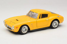 301200 Ferrari 250 GT Berlinette Yellow Jouef Evolution 1/18