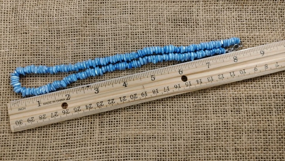 Boho/Surfer Vibe Iridiscente Esmaltado Periwinkle Azul ¿CALCEDONIA? Collar Chip 17" Foto 4 de 4