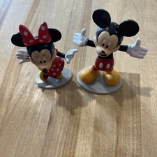 Just Play Disney Mickey and Minnie Mouse PVC Figures