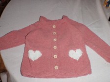 handgestrickte Kinderjacke, rosenholz, weiße...
