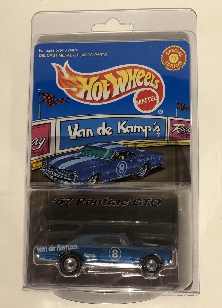 ミニカー Hot Wheels Classics 1967 PONTIAC GTO Amazon.com: 1967 PONTIAC GTO (ORANGE) 2005 Hot Wheels
