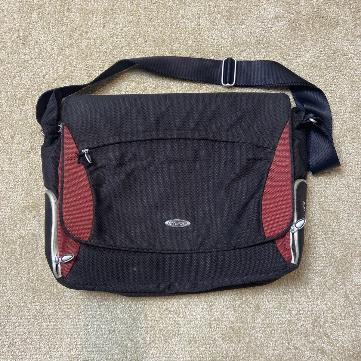 Tumi Ducati laptop messenger bag Luggage Shoulder Strap Red Tumi Ducati laptop messenger bag Luggage Shoulder Strap Red