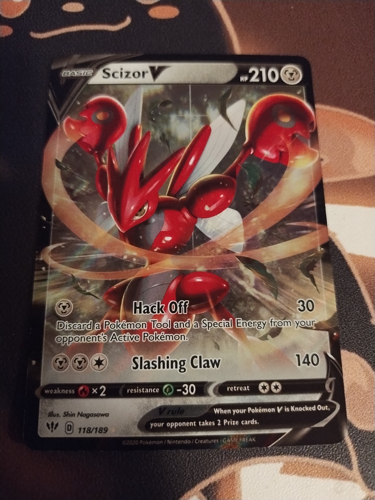 Scizor V 118/189 Swsh03: Darkness Ablaze Holo-NM