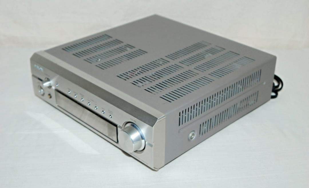 DENON DMD-F101 ミニディスクレコーダー 本体 Denon DMD-F101 MD Deck MiniDisc Recorder Silver Working Compact Hi