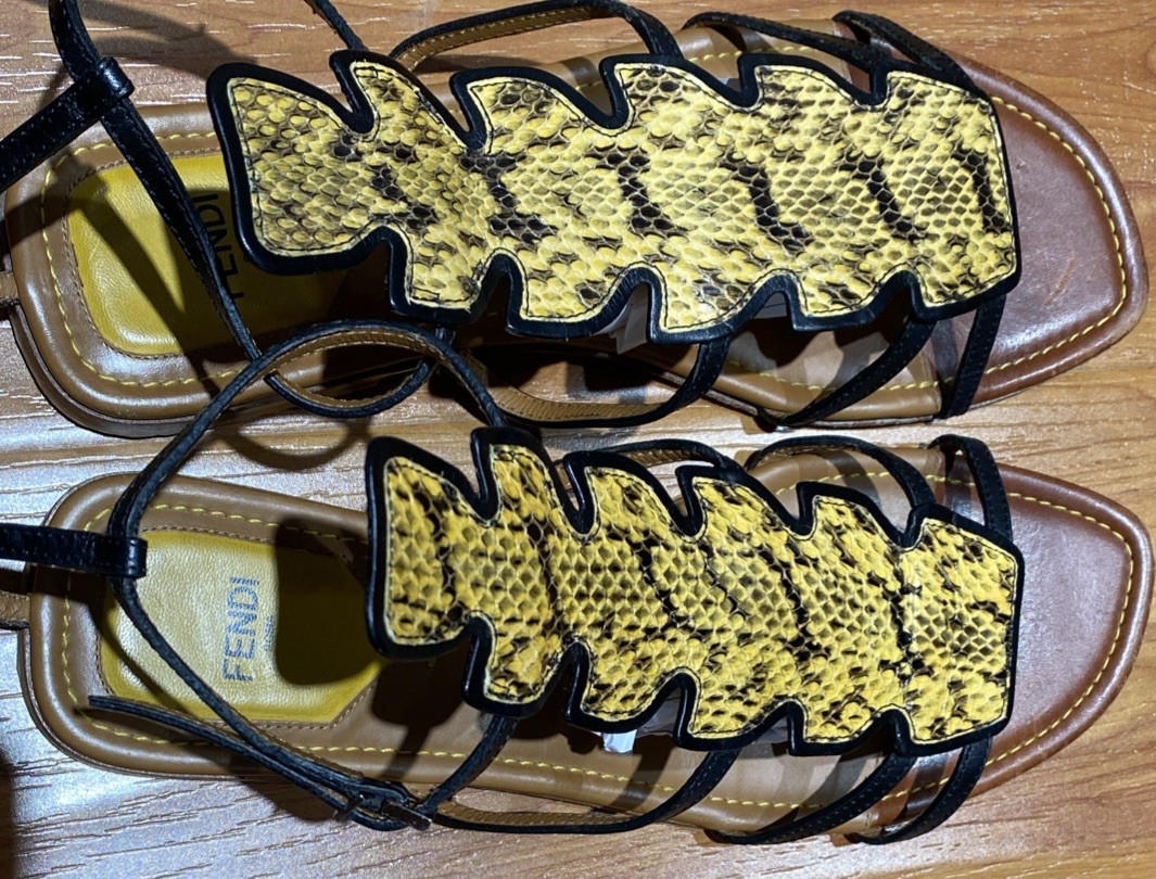 Fendi Python Detail Flat Leather Sandals Size 40 - image 3