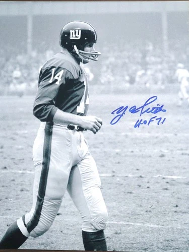 YA Tittle Autographed/Signed New York Giants 8x10 Photo HOF 27955