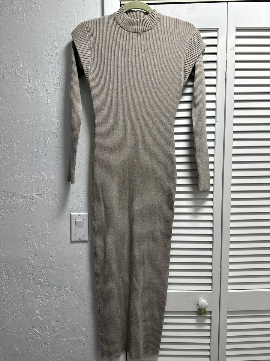 express metallic sweater dress Express Knit, Sweater Dress. Small. Metallic (light gold) Color. Fits Great
