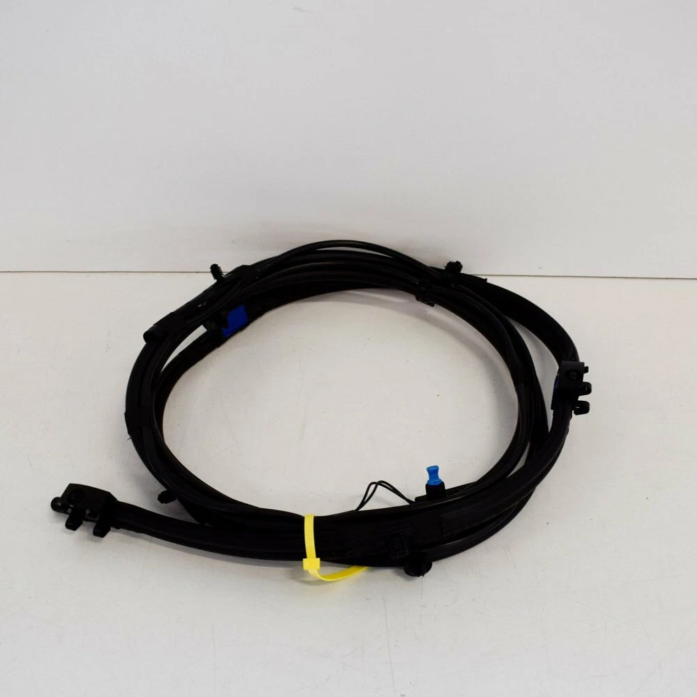 MB A-Class W176 Windshield Heated Spray Nozzle A1768600192 NEW 