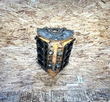 2013 - 2014 CHRYSLER 300C SRT8 6.4L OEM ENGINE MOTOR CYLINDER SHORT BARE BLOCK