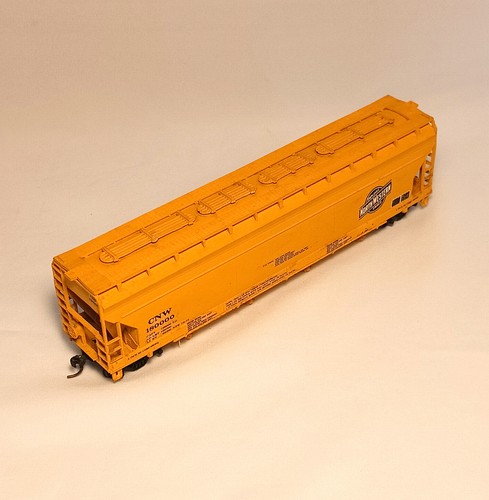 Tolva de flujo central RTR HO ACF 56' 4 bahías CNW 18000 Chicago Northwestern Kadee | Zustand: Used