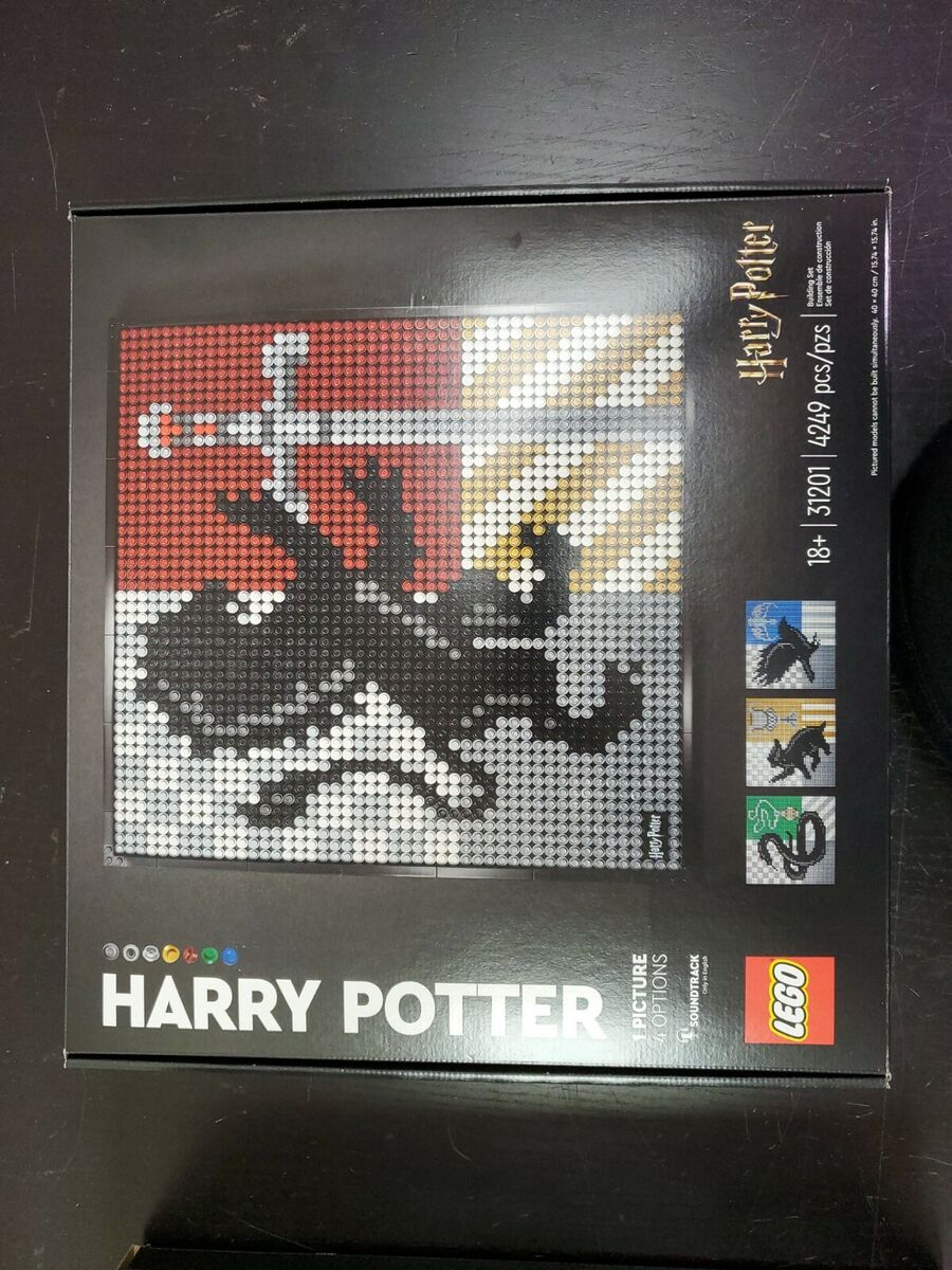 LEGO® ART Harry Potter Hogwarts Crests 31201 (Retiring Soon) by LEGO  Systems Inc.