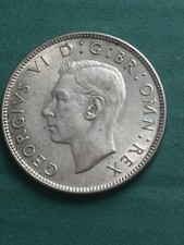 GEORGE VI - Florin - 1945 - .50 Silver - Collectable coin.