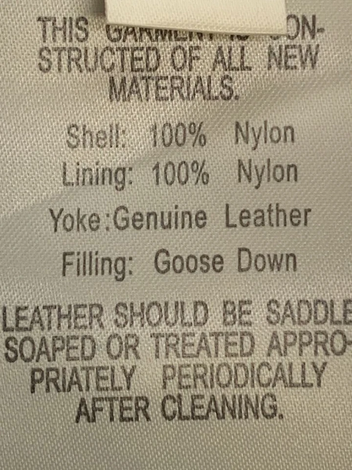 Rocky Mountain 羽毛床皮革 Yoke 开关背心 M 尼龙黑色 — 第 4/4 张图片