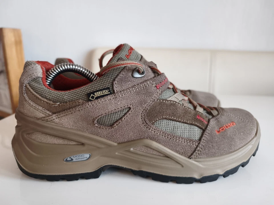 LOWA Sirkos Goretex Winter Outdoor Wandern Damen Herren Halbschuhe Gr 39 UK 5,5