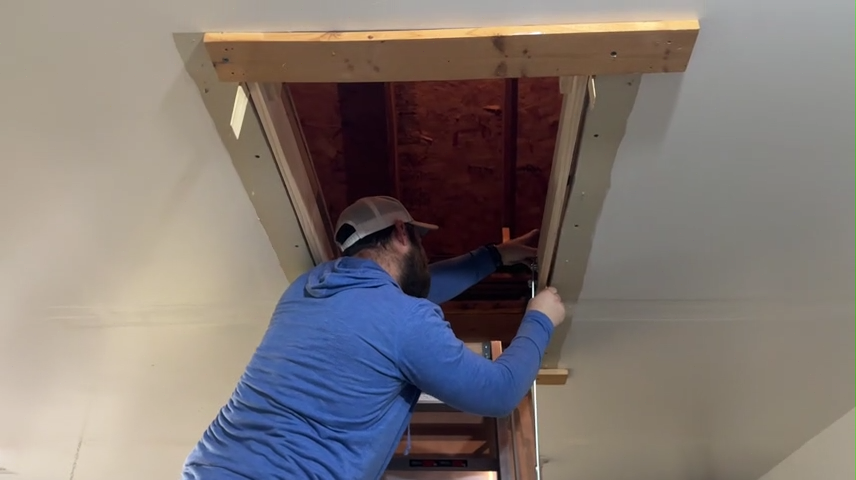 7'8"-10'3" Ceiling Height Aluminum Attic Ladder Folding Retractable ...