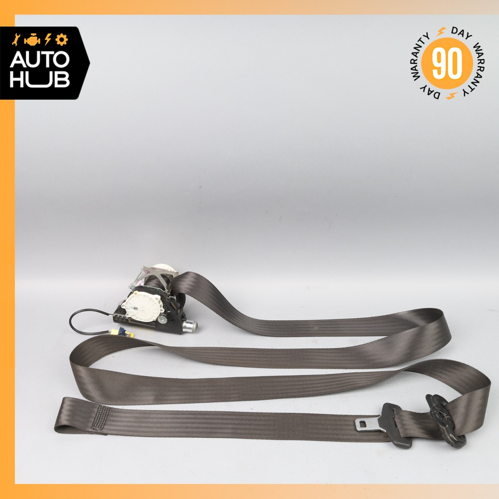 08-18 Maserati GranTurismo M145 Coupe Front Right Side Seat Belt Black OEM