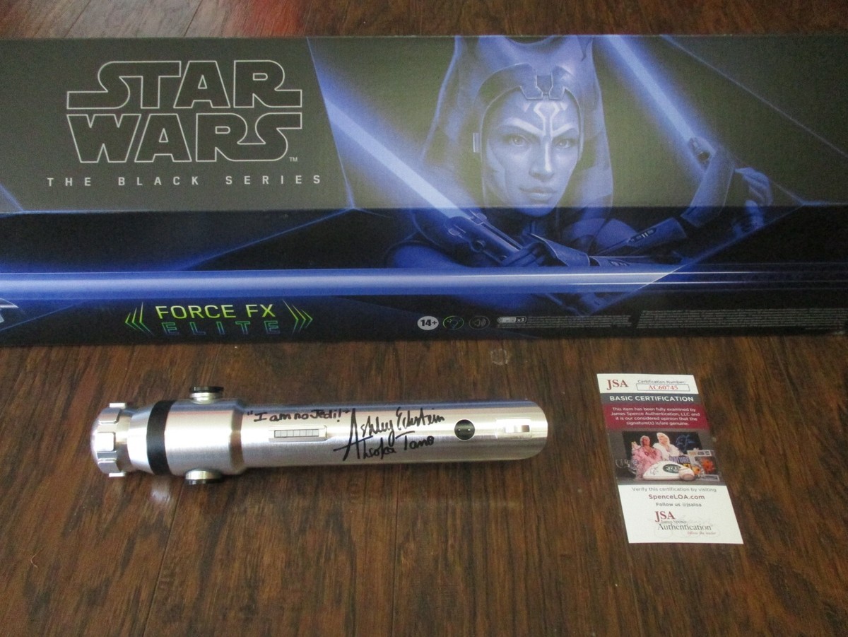 ASHLEY ECKSTEIN SIGNED +INSCRIPTION STAR WARS AHSOKA FORCE FX