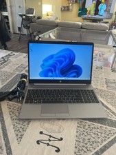 (48) pc portable hp 255 g8 amd ryzen 3 3250u 8go RAM 256go SSD Windows 11