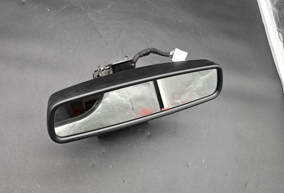 2013-2019 Lincoln MKT MKS Rear View Mirror w/ Auto Dimming Lane Departure Camera - Image 3 of 4
