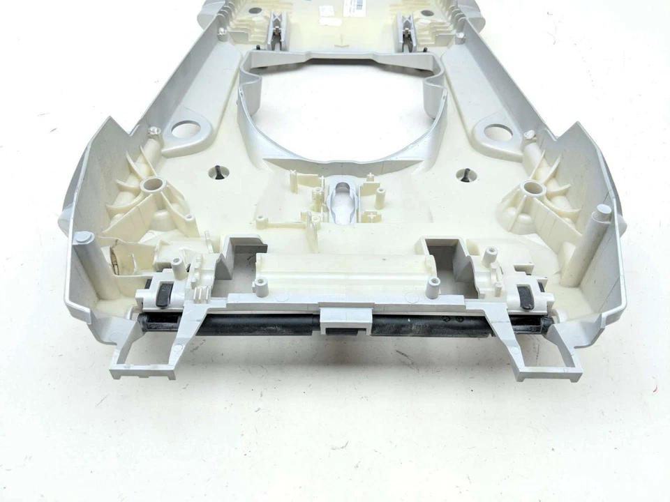 Bagageiro painel tampa subquadro traseiro 14 BMW R1200GS 46628532319 - Imagem 3 de 4