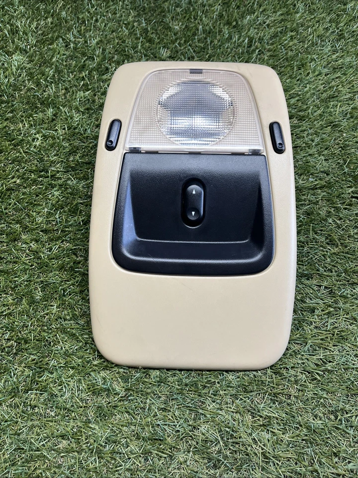 2002-05 Ford Explorer SUV Roof Overhead Console Dome Map Light Lamp TL822824 OEM - Image 3 of 4