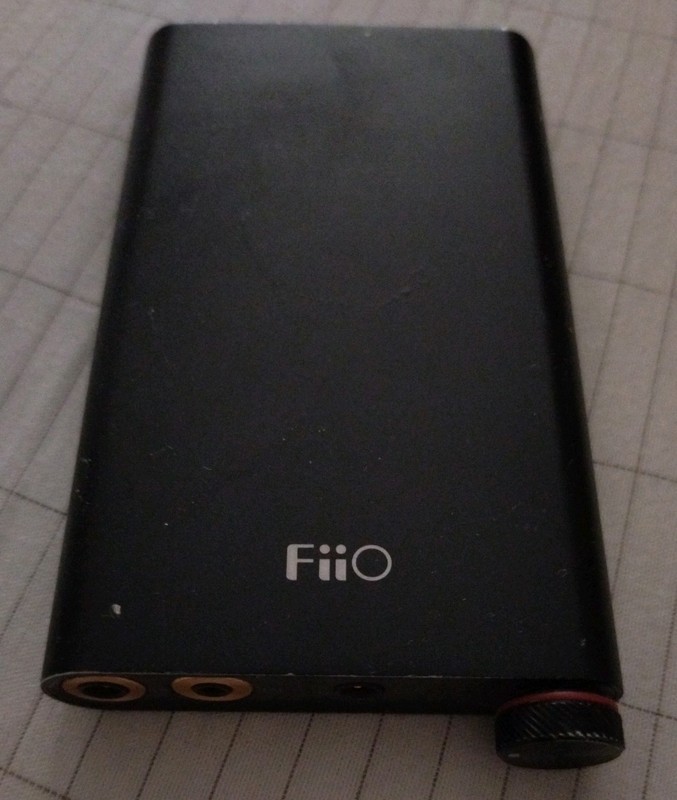 🌟Fiio Q1 Mk II⚡Portable DAC & Headphone Amplifier⚡Good Fully Working🌟