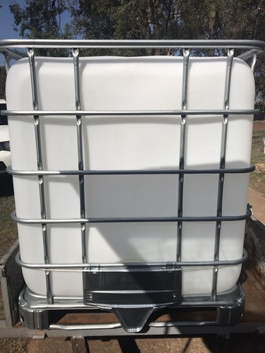 IBC Water TANKS FOR SALE (1000 Litre 