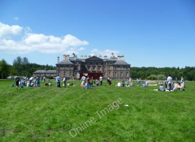 Photo 6x4 Summer spectators at Dalkeith House Dalkeith/NT3467 A crowd ga c2011
