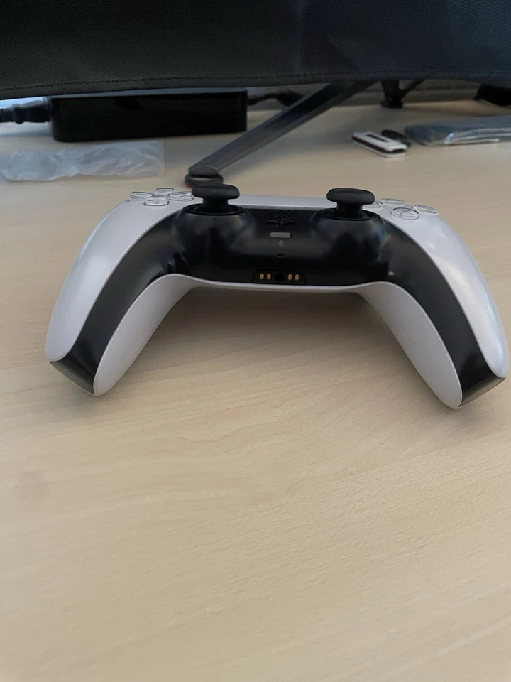 Controller Sony PS5 - Immagine 4 di 4