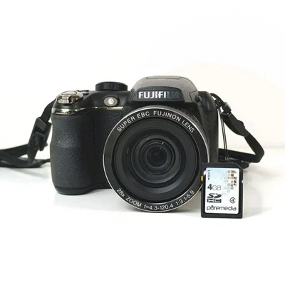 Fujifilm FinePix S3400 14.0MP Digital Bridge Camera 28x Optical Zoom - Tested