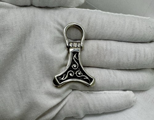Silver Carved Guitar Pick Holder Pendant - Picture 15 of 24
