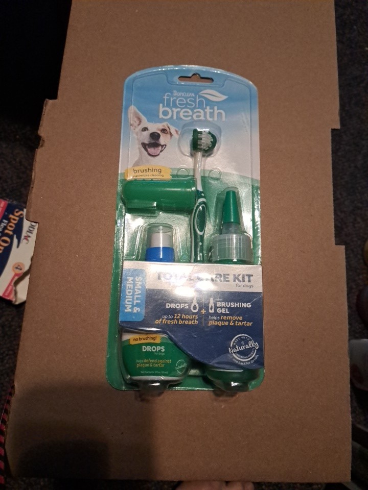 TropiClean Fresh Breath Dog Oral Care Plaque & Tartar Control Dental Toothbrush 