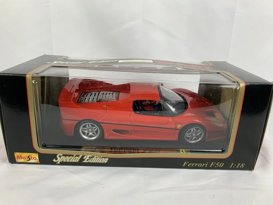 Maisto 1:18 Ferrari F50 Red Special Edition Diecast Model Car in Box - Image 4 of 4