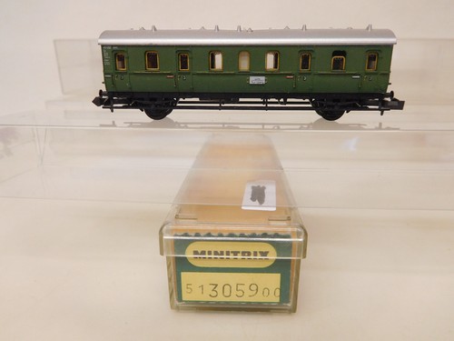 MES-56814	Minitrix 3059 Spur N  Personenwagen 45092 3.Kl. sehr guter Zustand, | Zustand: Gebraucht