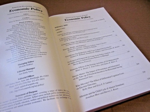 AMERICAN ECONOMIC JOURNAL urban squatting Economic Policy greenhouse gases 2009 - Picture 2 of 2