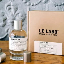 This perfume combines woody,spicy,and leathery notes to create a signature scent