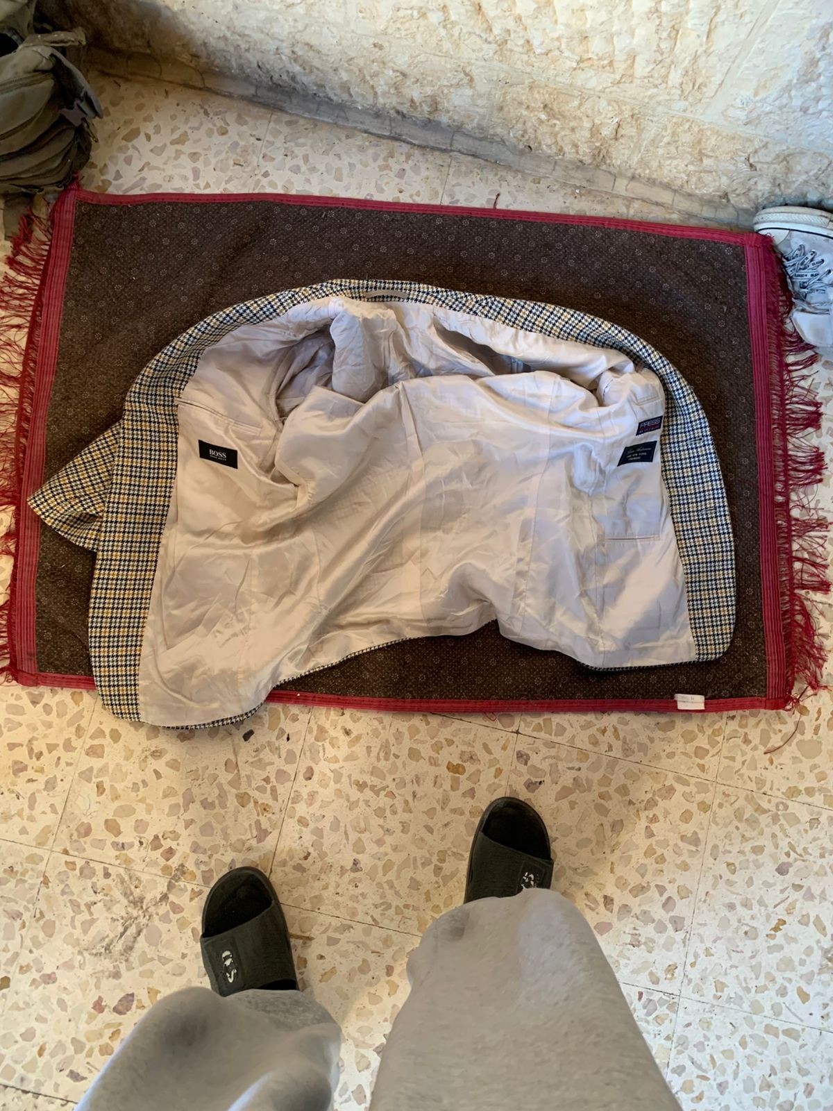 Vintage Hugo Boss Wool & Cashmere houndstooth classic jacket blazer 38R 38S thumbnail 16