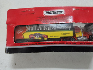 Matchbox 1:64 Staff America Racing Super Star Transporters Peterbilt LE 1993