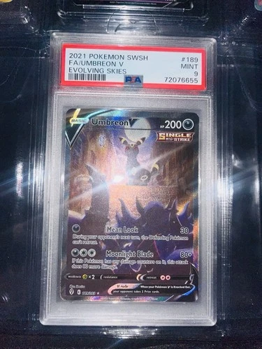 Pokémon Umbreon V (2021) Evolving Skies 189/203 Ultra Rare Holo PSA 9