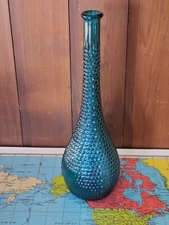 EMPOLI GENIE BOTTLE HOBNAIL DESIGN.