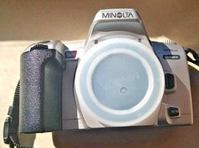 FOTOCAMERA ANALOGICO DIGITALE MINOLTA  DYNAX 404 si  - SOLO  IL  CORPO  MACCHINA