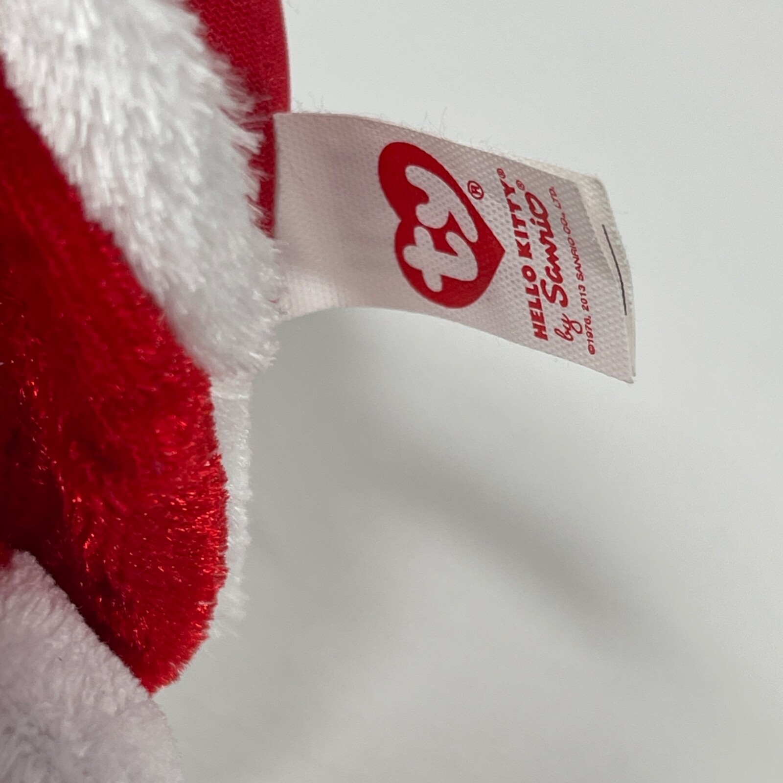 Ty Hello Kitty Beanie Babies SHINY RED CHRISTMAS DRESS Plush 6" 2013 w