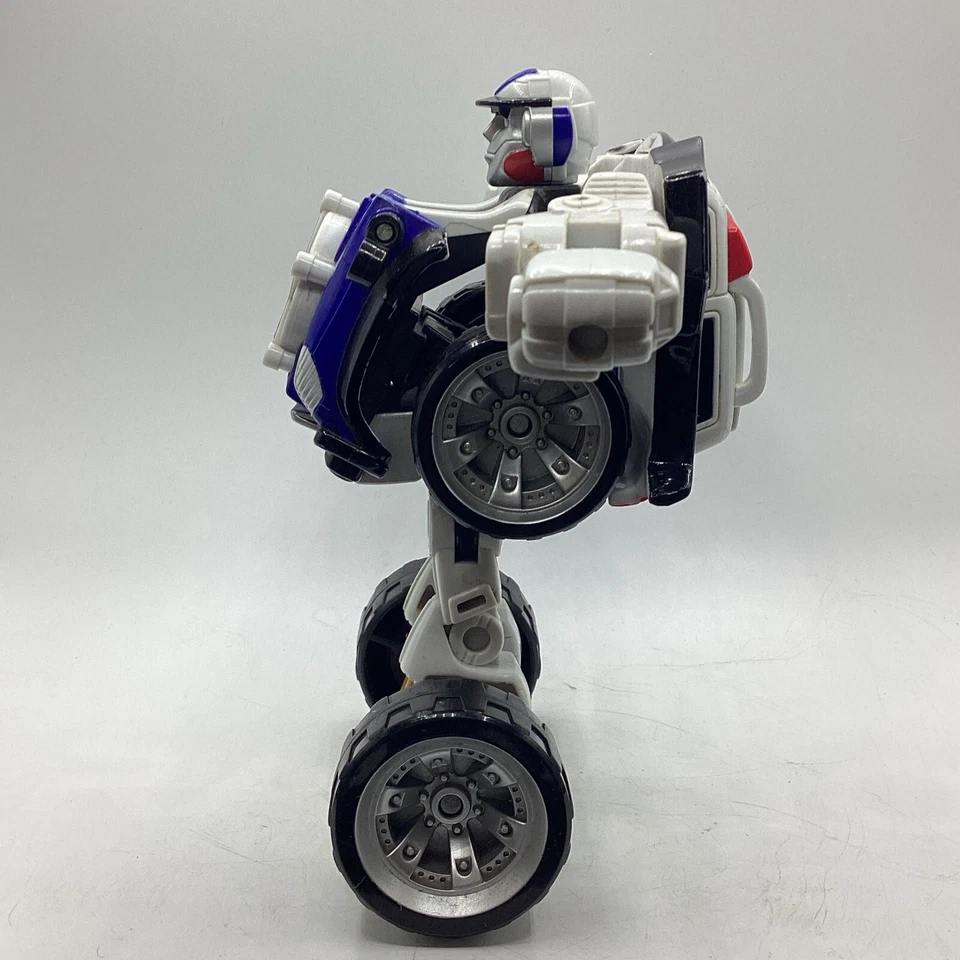 2001 Tonka Takara Talking 1-2-3 Transformers Rescue Hero Go-Bots Policeman Pete - Image 3 of 4