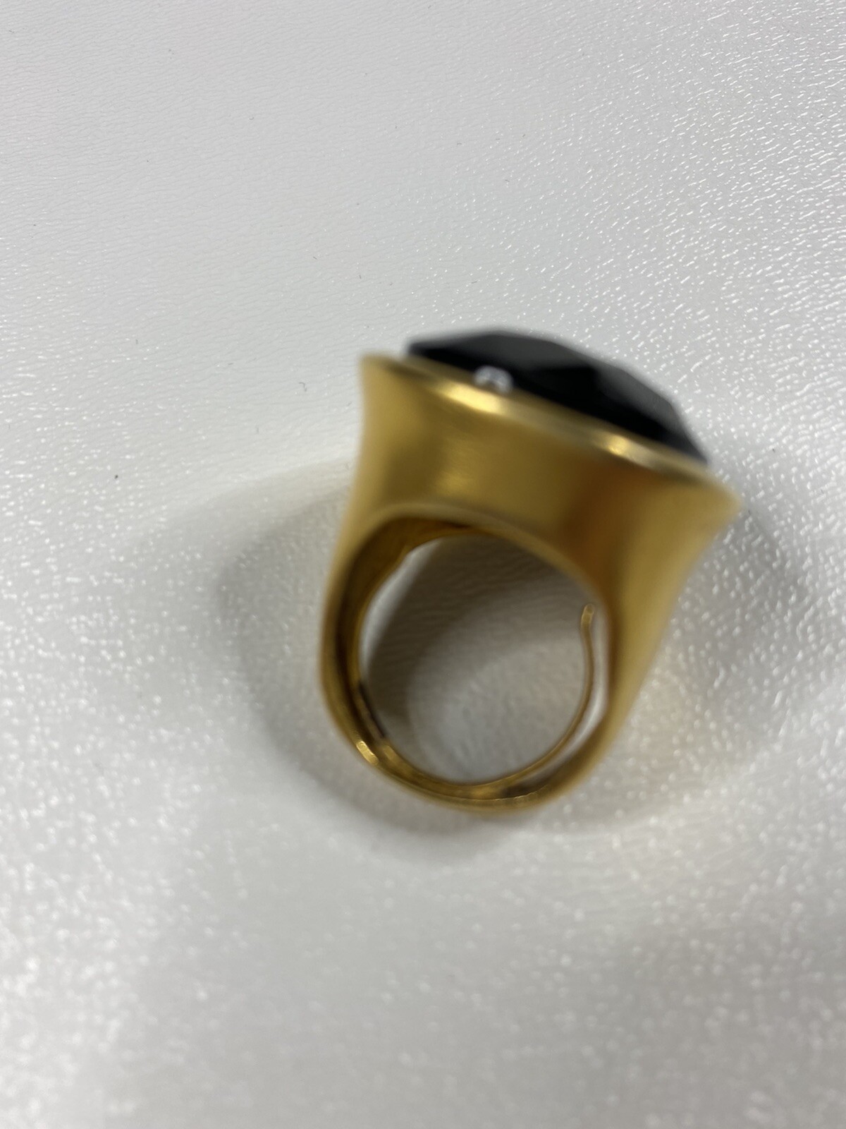 Picture 3 of 6