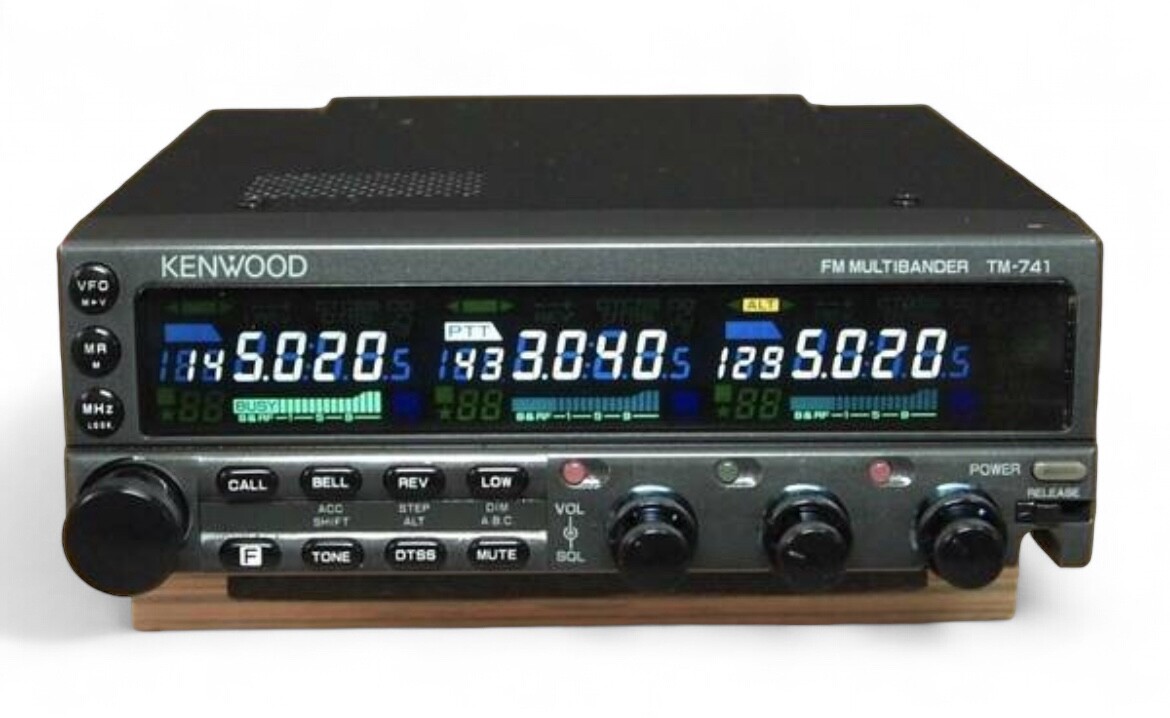 KENWOOD TM-941 specifications 3-band mobile machine white KENWOOD TM-941 specifications 3-band mobile machine white